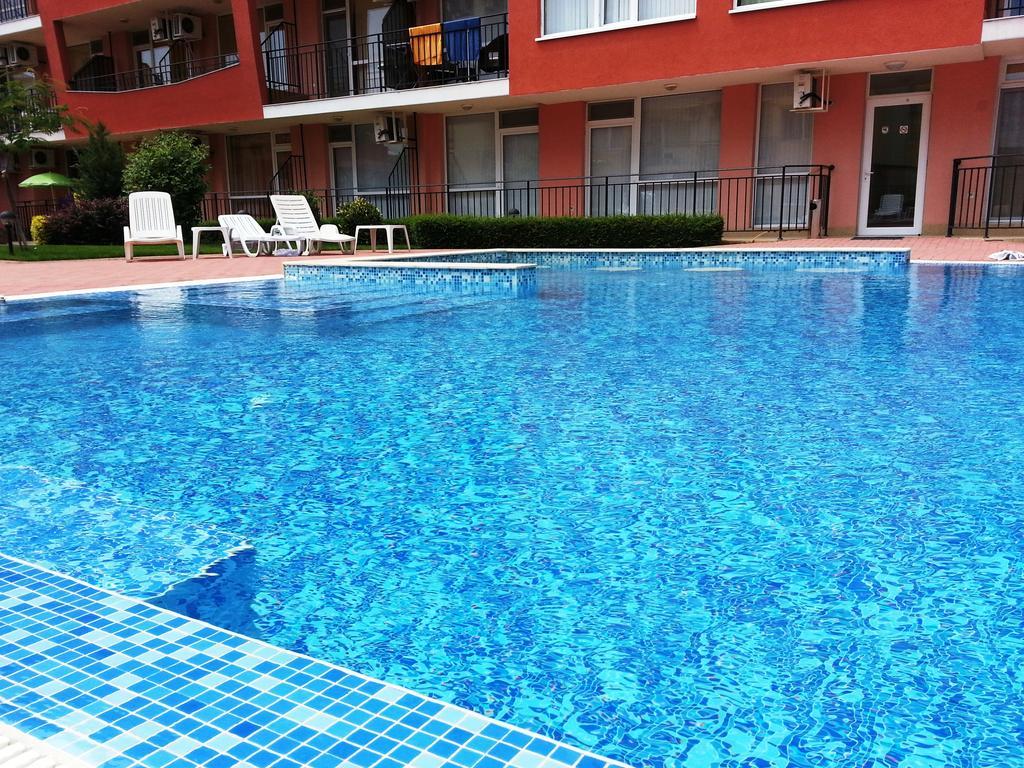 Sunset Beach - Menada Apartments Солнечный берег Экстерьер фото
