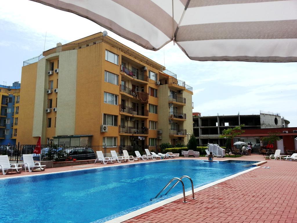 Sunset Beach - Menada Apartments Солнечный берег Экстерьер фото