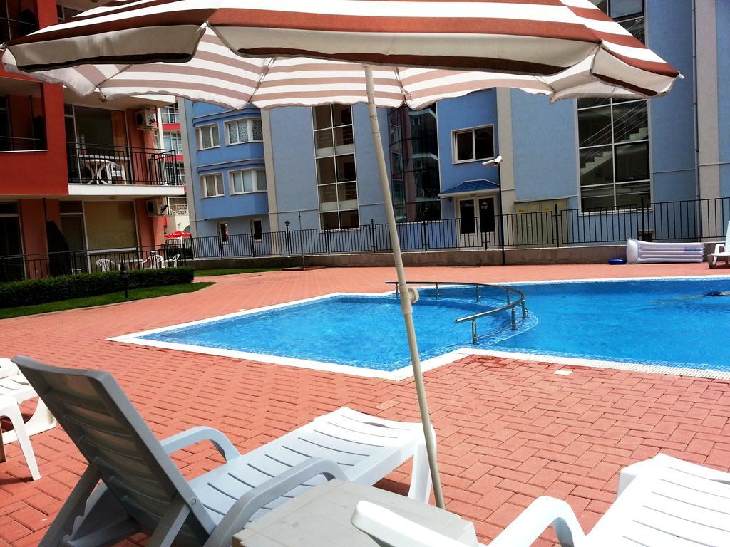 Sunset Beach - Menada Apartments Солнечный берег Экстерьер фото